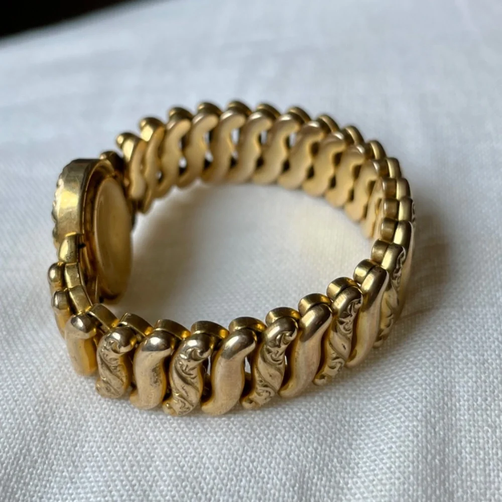 LOVESHACKFANCY SIGNATURE VINTAGE BRACELET - Picture 6 of 8
